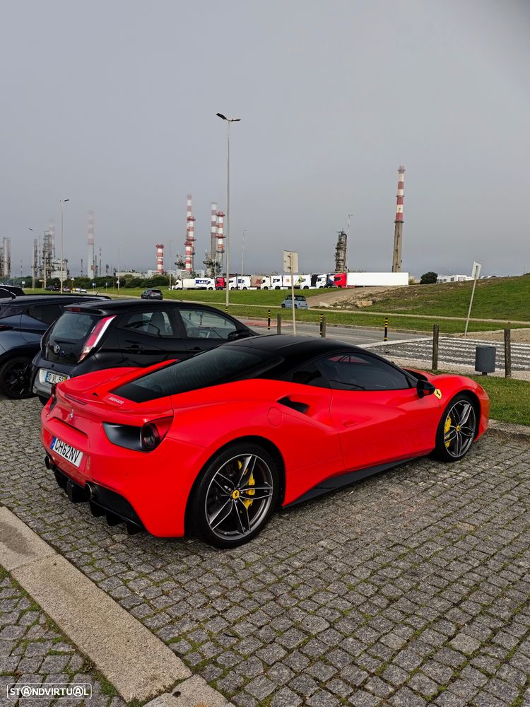 Ferrari 488 - 3