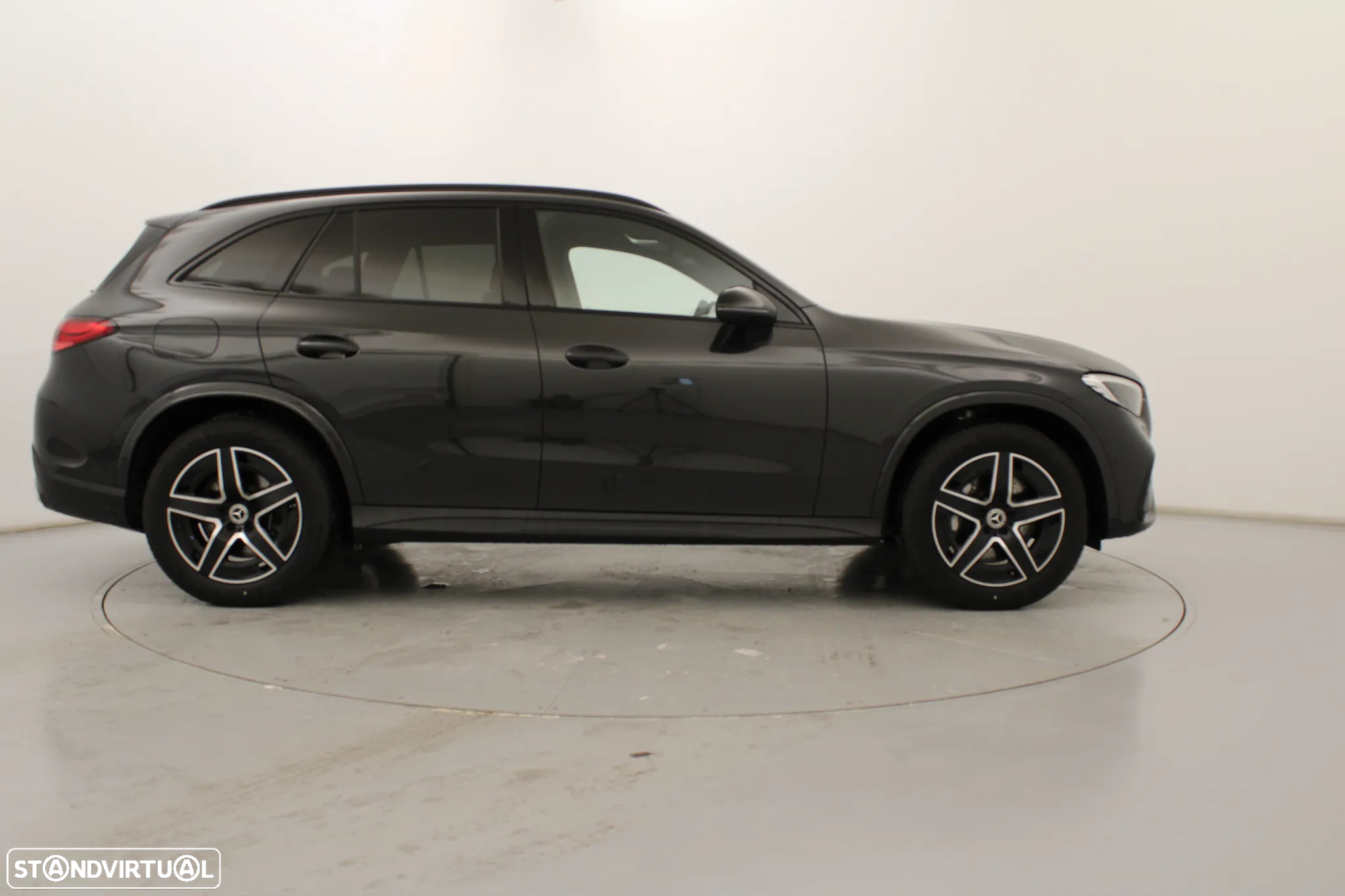 Mercedes-Benz GLC 300 de 4Matic - 4
