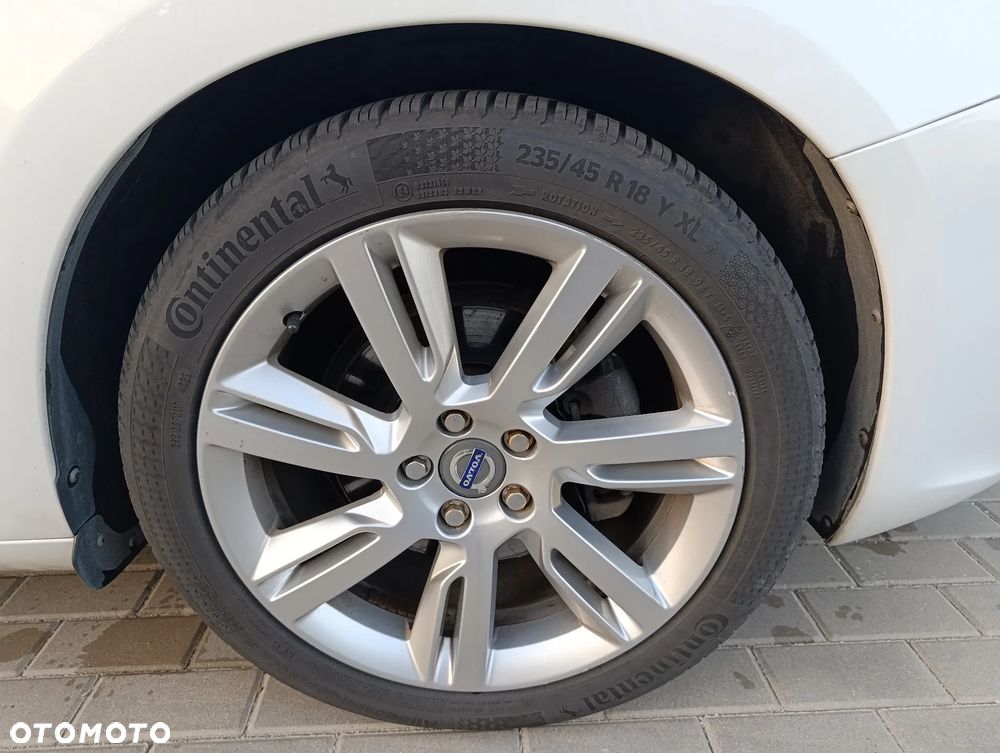 Volvo V60 D4 Kinetic - 9