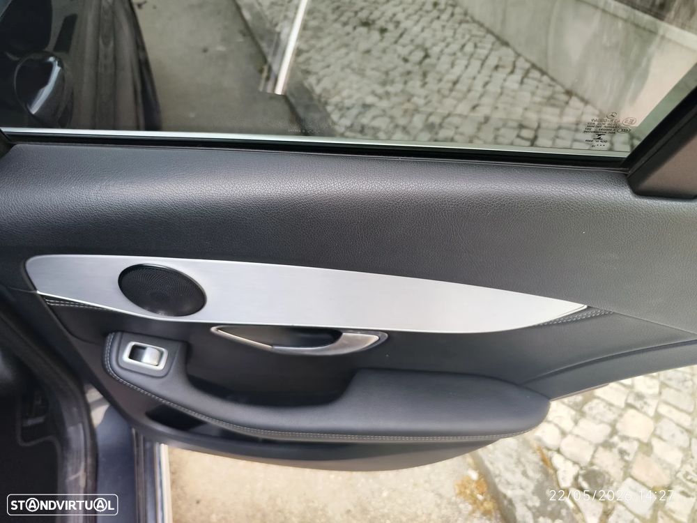 Mercedes-Benz C 200 d Station Avantgarde - 24