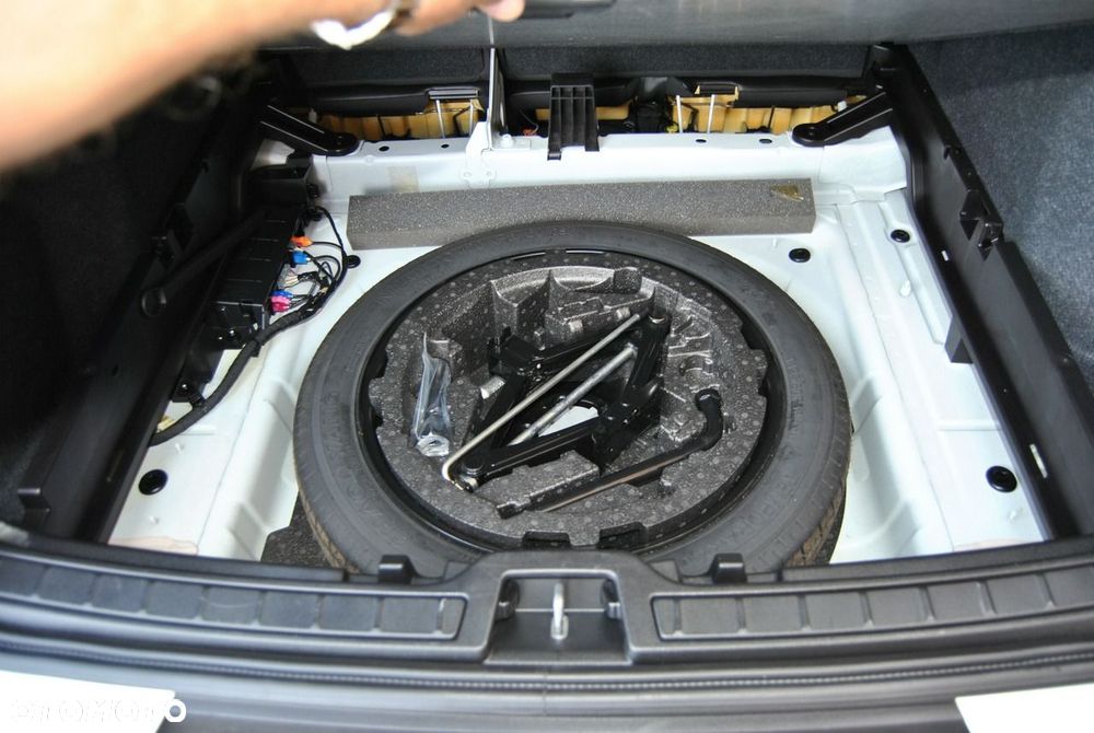 Volvo XC 40 T3 Momentum - 15