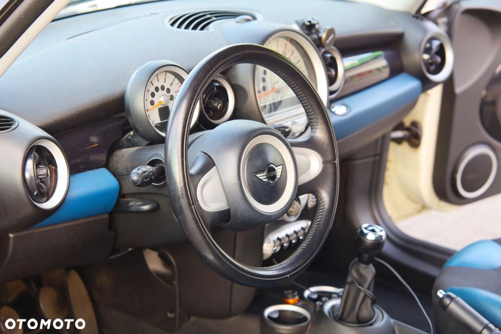 MINI ONE Standard - 11