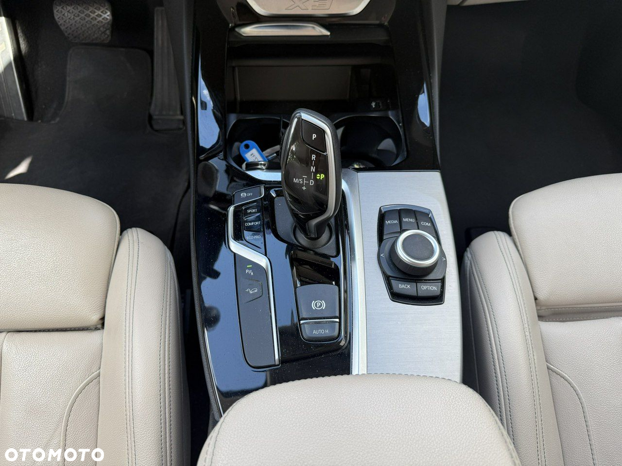 BMW X3 xDrive20d xLine - 27