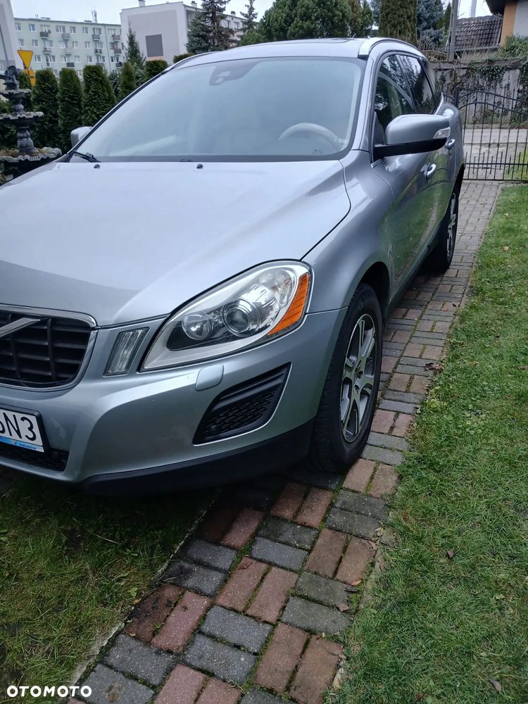 Volvo XC 60 D5 AWD Base - 8