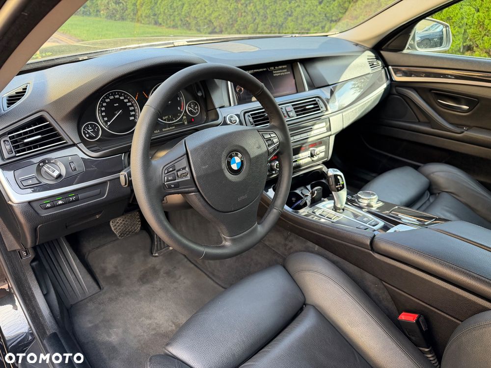 BMW Seria 5 - 23