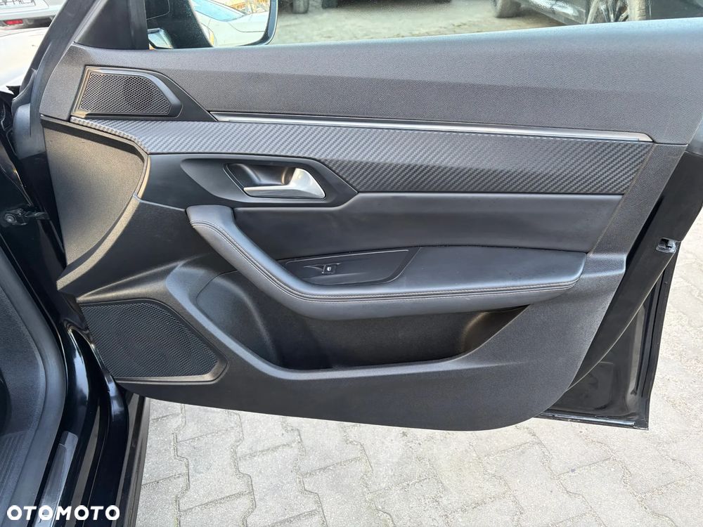 Peugeot 508 2.0 BlueHDi GT Line S&S EAT8 - 26