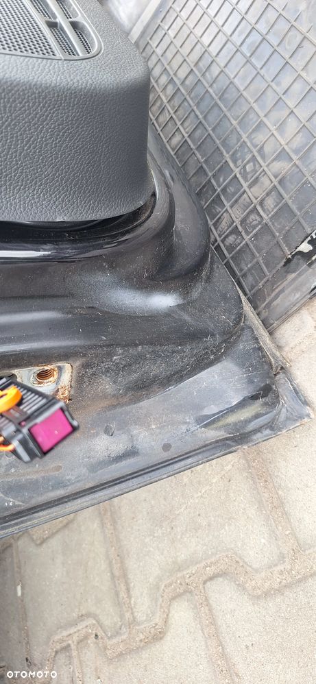 VW Golf VI HB Drzwi Przód Przednie Prawe Kod Lakieru LC9X - 37