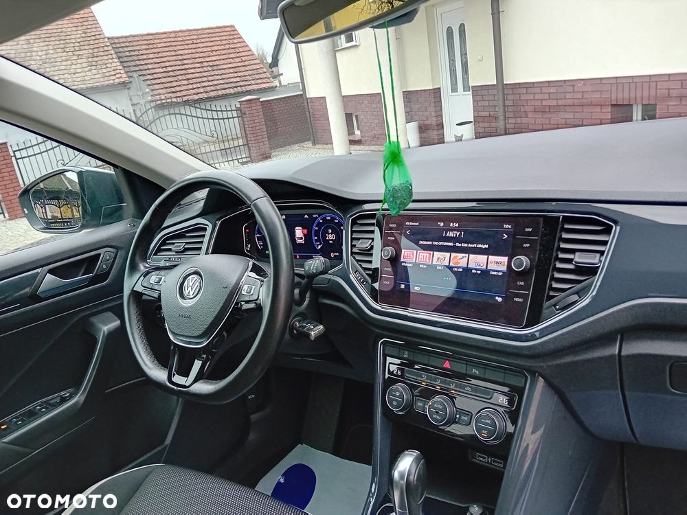 Volkswagen T-Roc 2.0 TDI SCR 4MOTION DSG Sport - 24