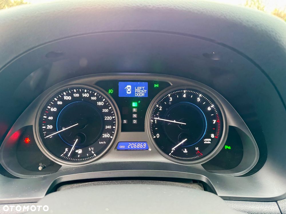 Lexus IS 250 Sport - 18