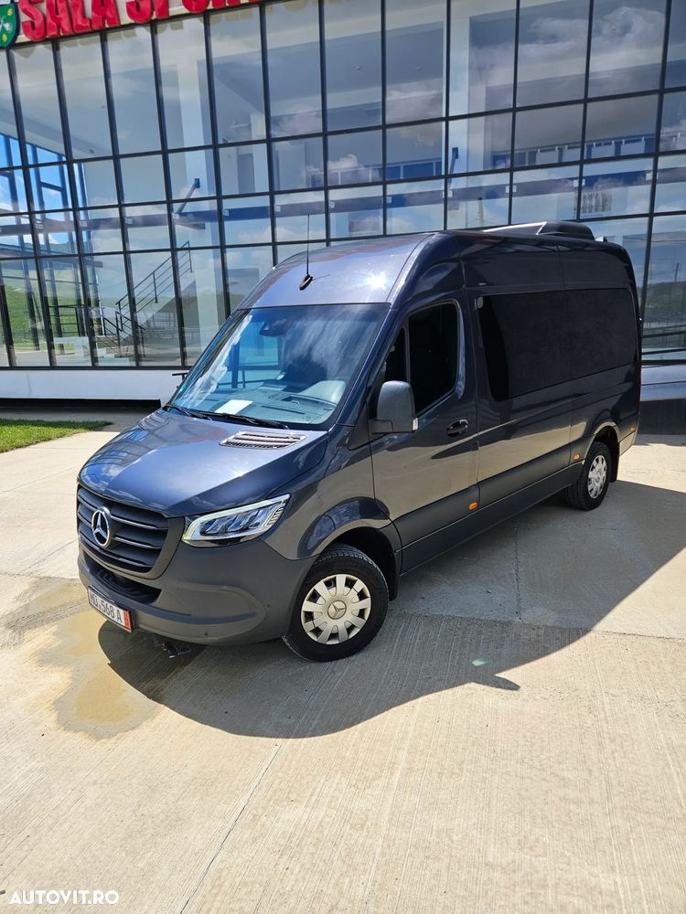 Mercedes-Benz Sprinter - 1
