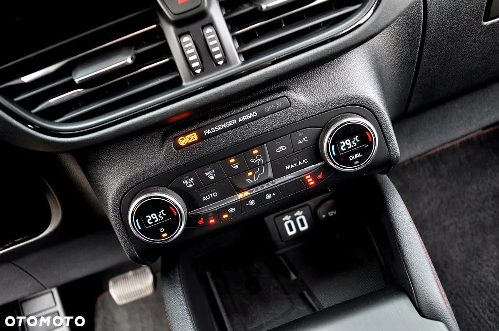 Ford Kuga 2.0 EcoBlue AWD ST-Line X - 25