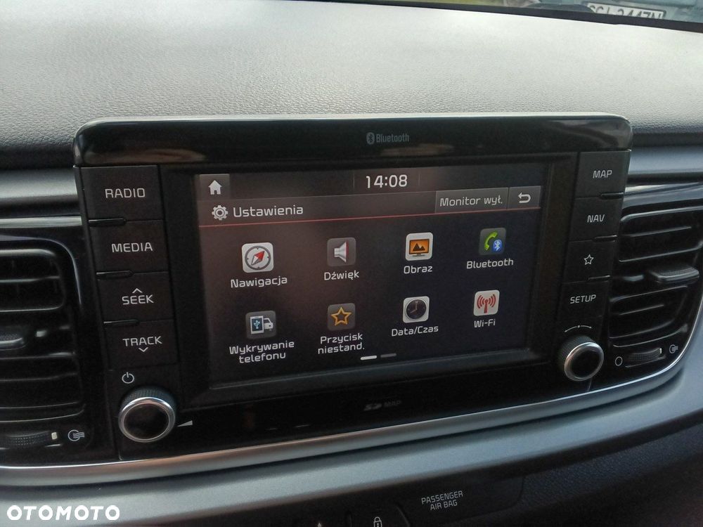 Kia Rio - 20