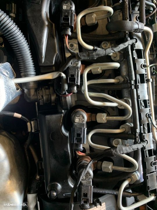 Injetores 1.6TDi Ref: 03L 130 277B - 1