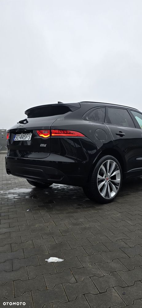 Jaguar F-Pace 20d AWD R-Sport - 8