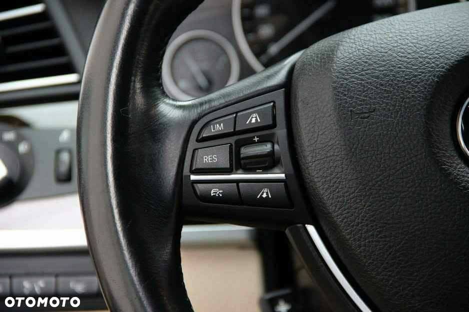 BMW Seria 5 530d - 7