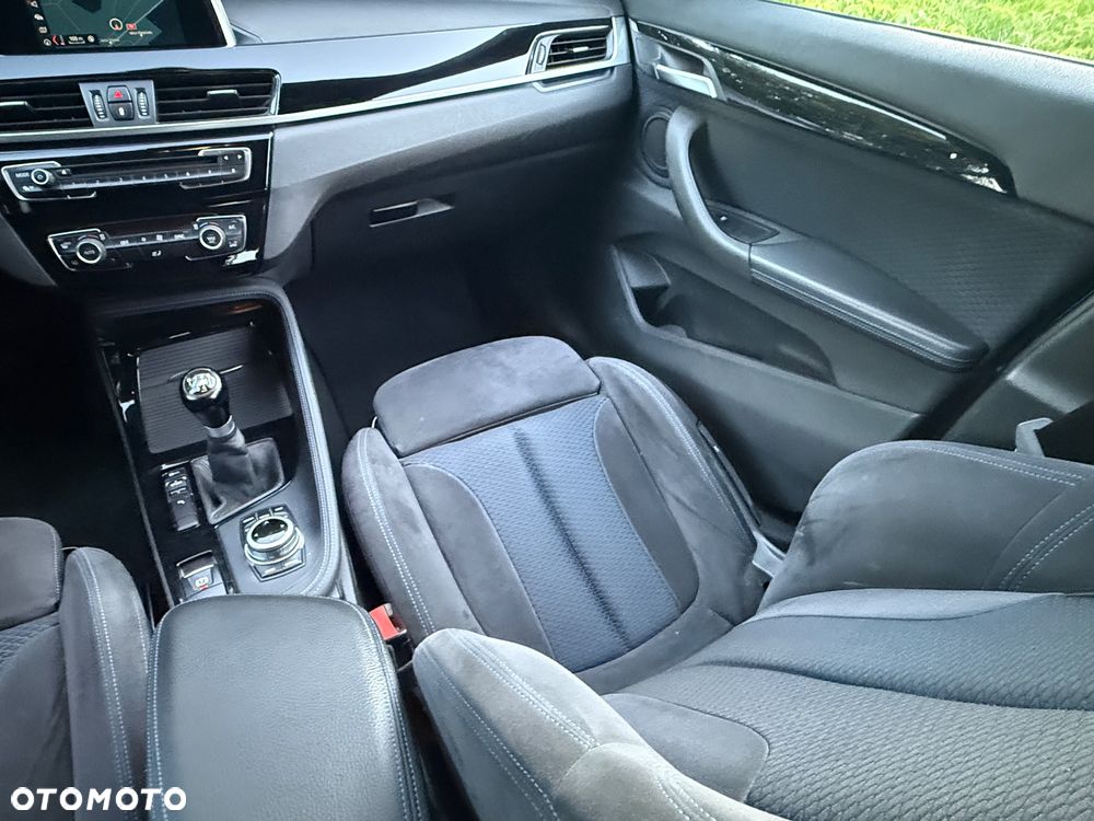 BMW X1 sDrive18d M Sport - 24