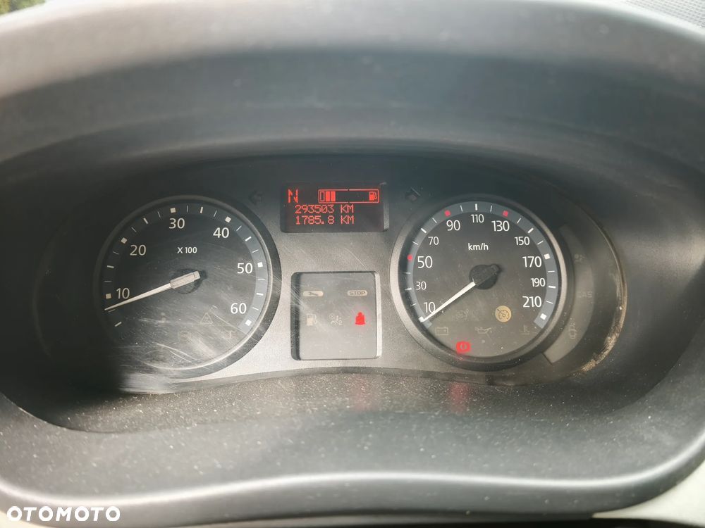 Renault Trafic - 14