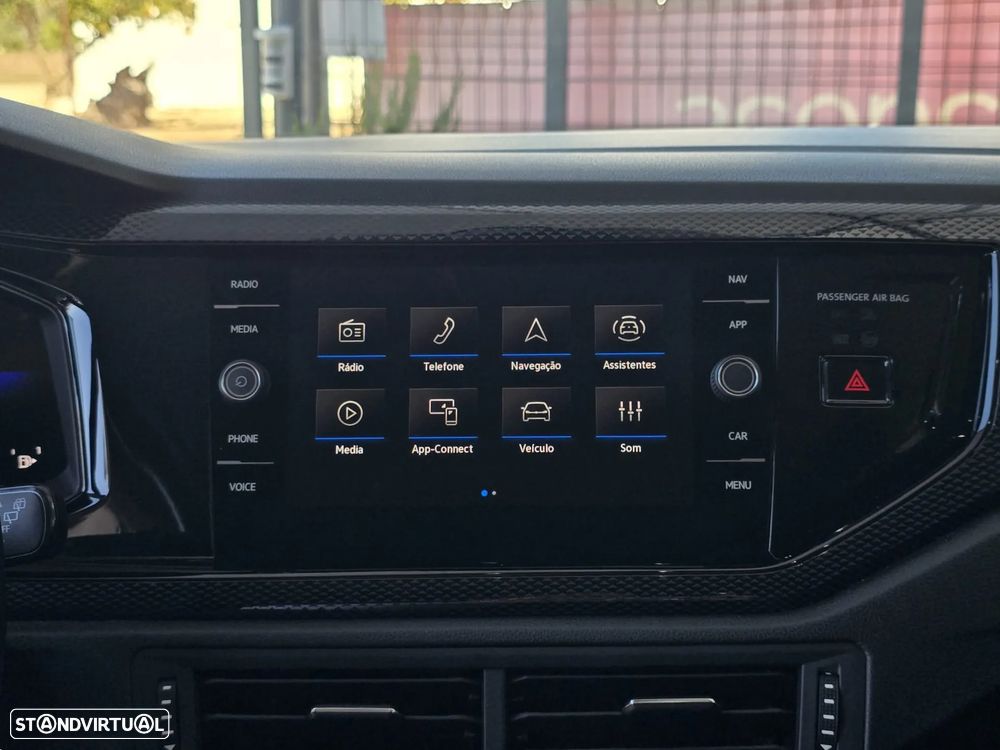 VW Taigo 1.0 TSI Urban DSG - 22