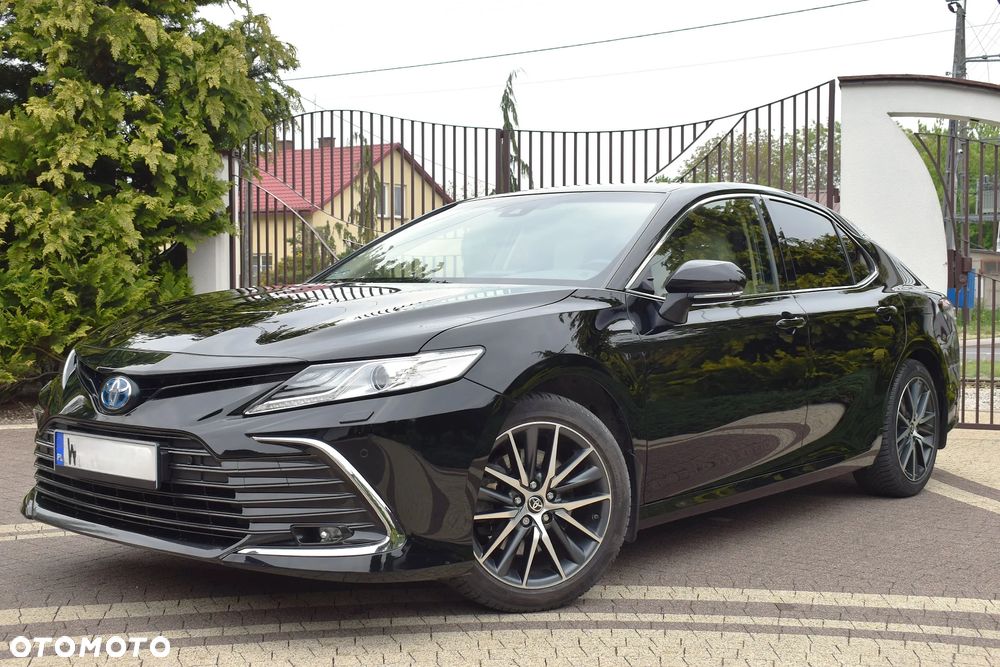 Toyota Camry 2.5 Hybrid Executive CVT - 16