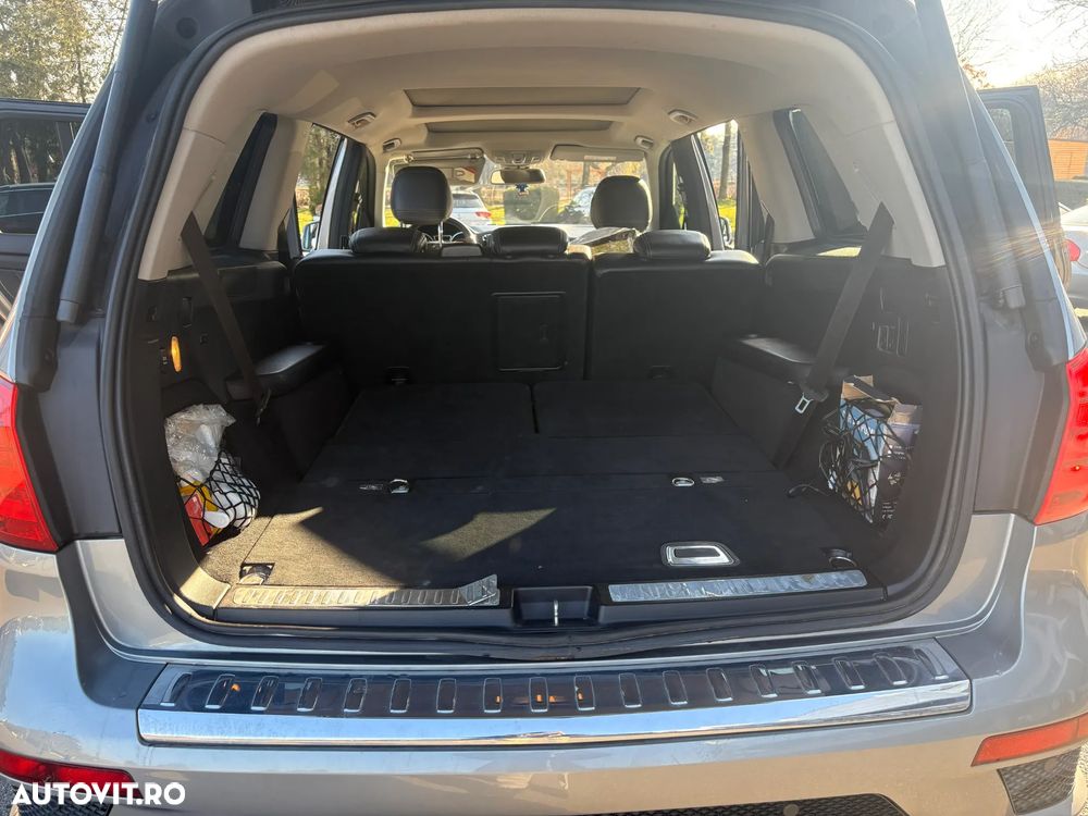 Mercedes-Benz GL - 13