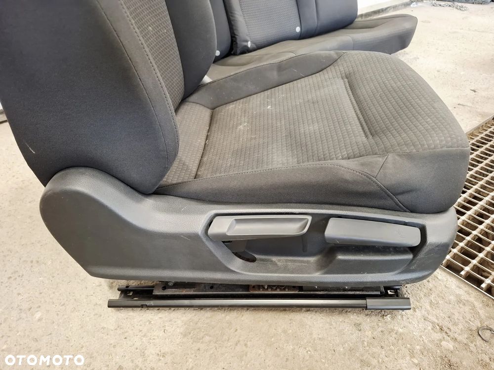 Fotele Kanapy Siedzenia Komplet VW Jetta 5C 2015r - 12