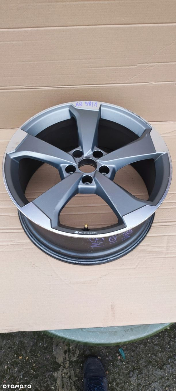 FELGA ALUMINIOWA AUDI A4 S4 RS4 A5 19 8W0601025CG 8,5X19 ET40 5X112