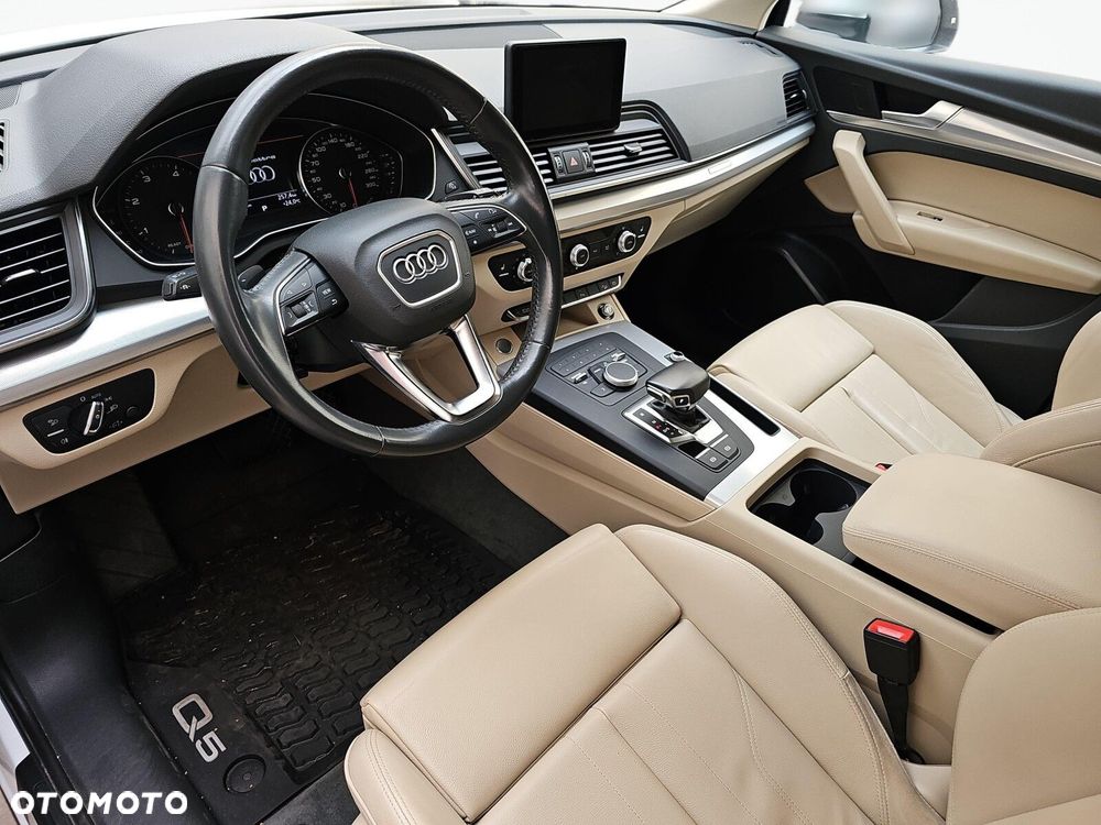 Audi Q5 - 11