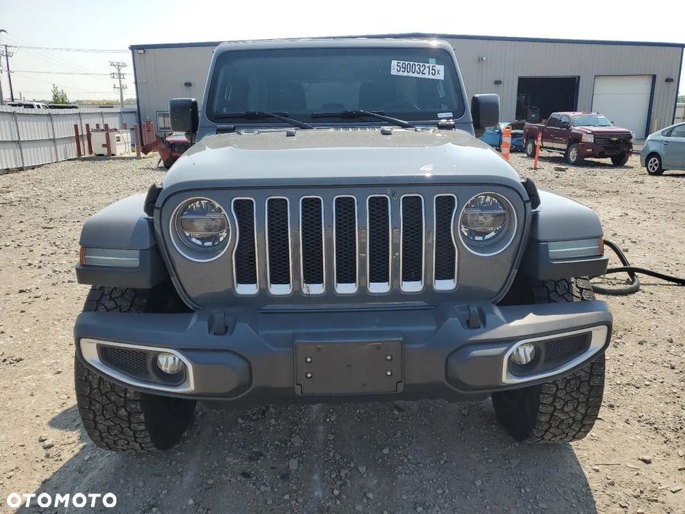 Jeep Wrangler - 5