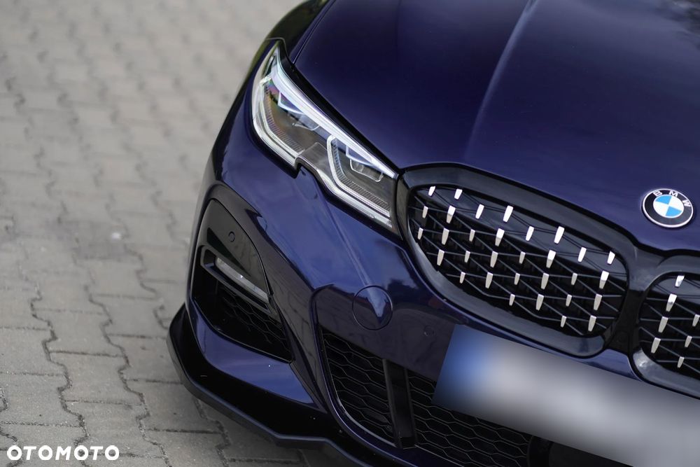 BMW Seria 3 330d xDrive mHEV M Sport - 12