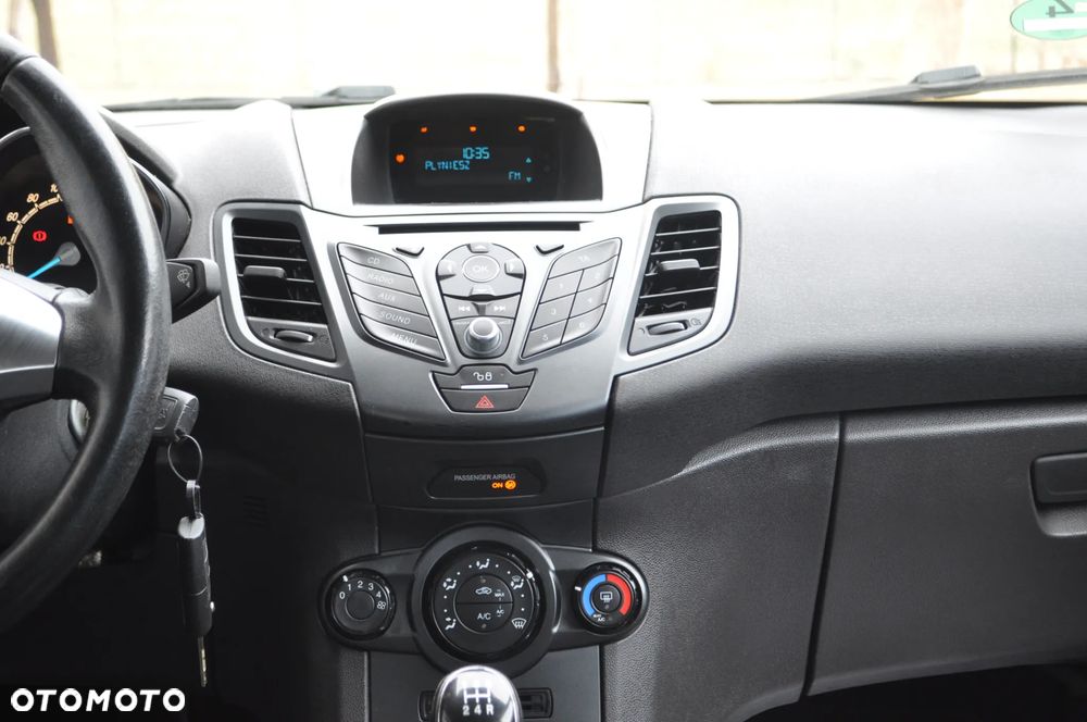 Ford Fiesta 1.25 Trend SVP - 22