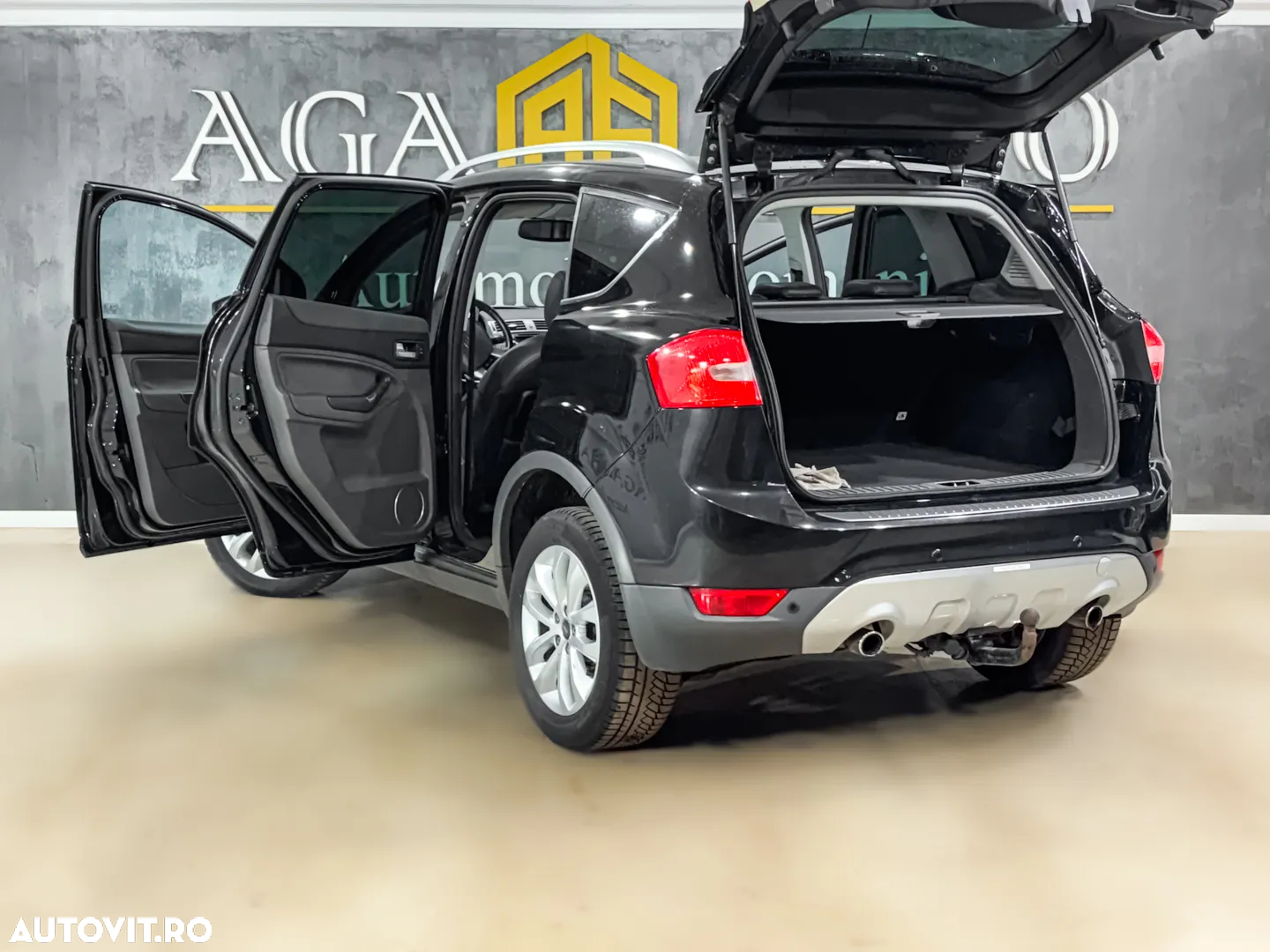 Ford Kuga - 19