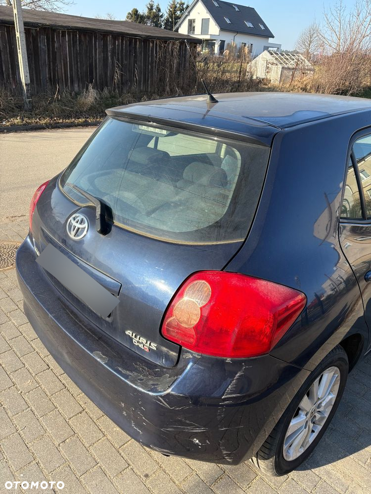 Toyota Auris 2.0 D-4D - 3
