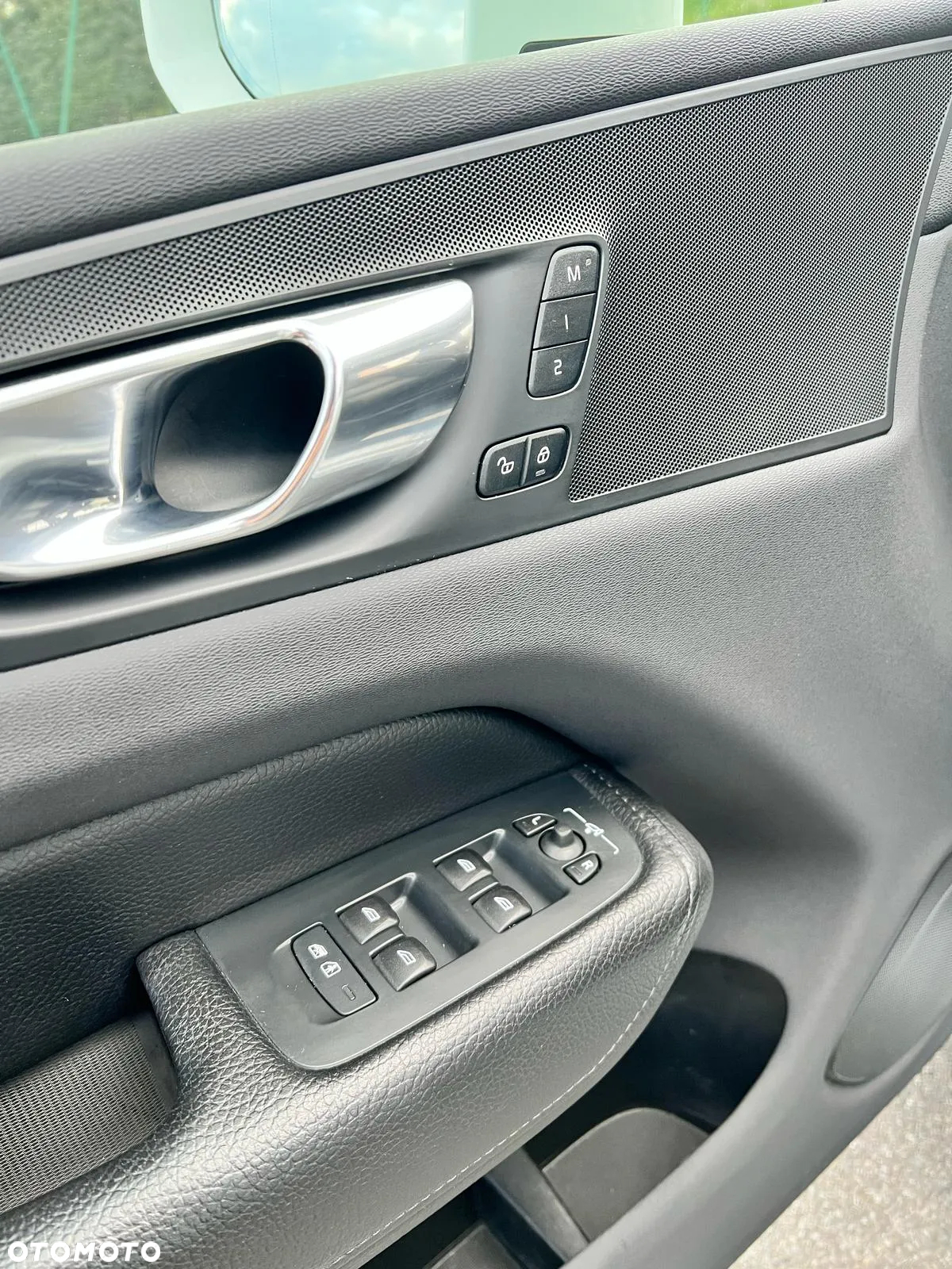 Volvo XC 60 T6 AWD Plug-In Hybrid Inscription - 21