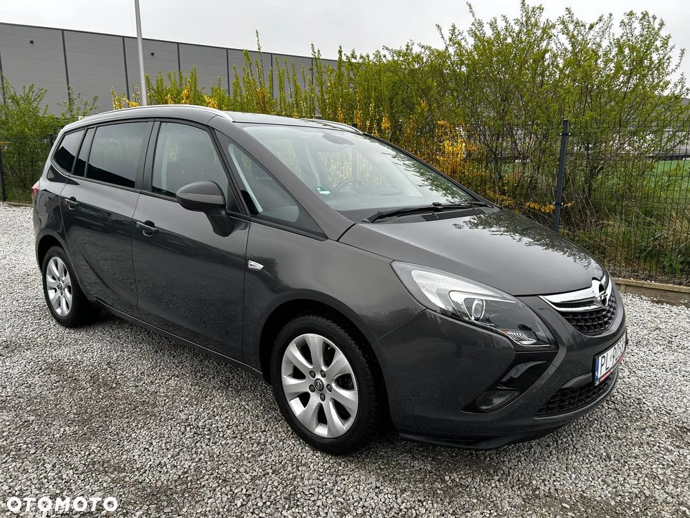 Opel Zafira 1.4 Turbo (ecoFLEX) Start/Stop Active - 19