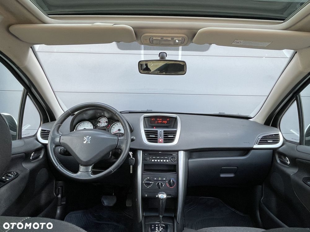Peugeot 207 120 VTi Automatik Premium - 20