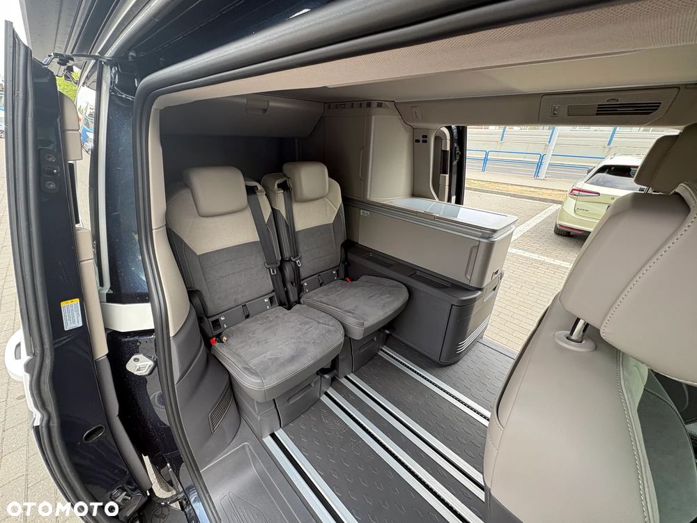 Volkswagen California - 14