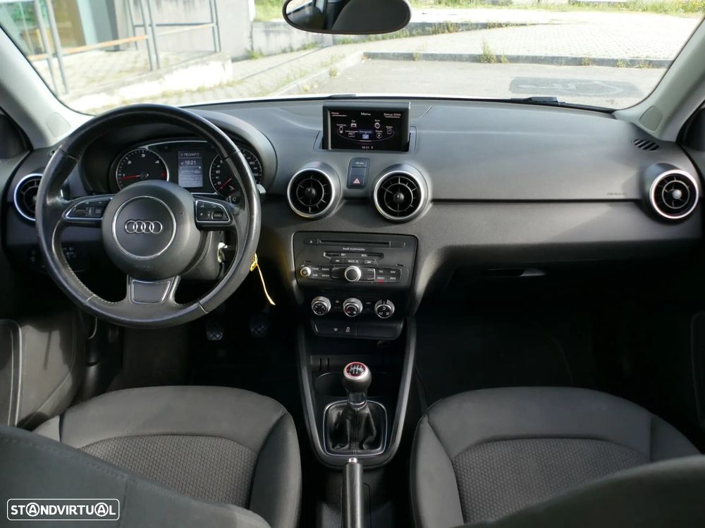 Audi A1 1.6 TDI Advance - 36