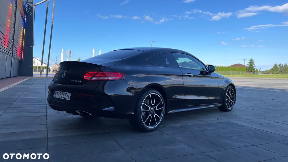 Mercedes-Benz Klasa C 300 9G-TRONIC AMG Line Plus - 8