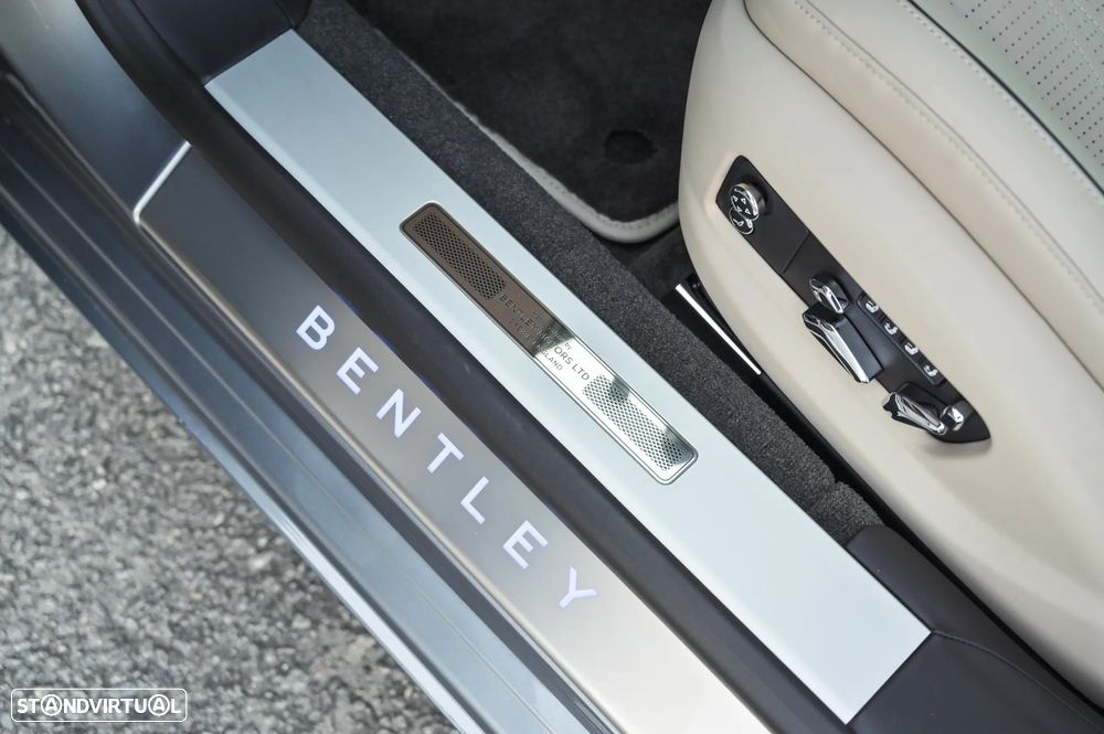 Bentley Flying Spur W12 - 3