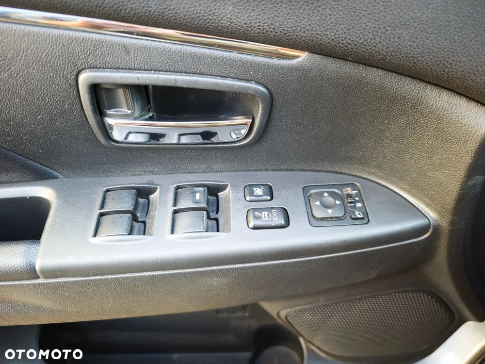 Mitsubishi ASX 1.6 2WD Diamant Edition+ - 33