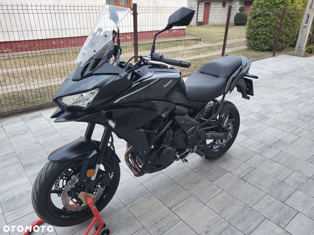 Kawasaki Versys 650 - 12