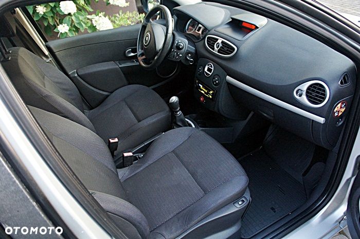 Renault Clio 1.5 dCi Dynamique - 6
