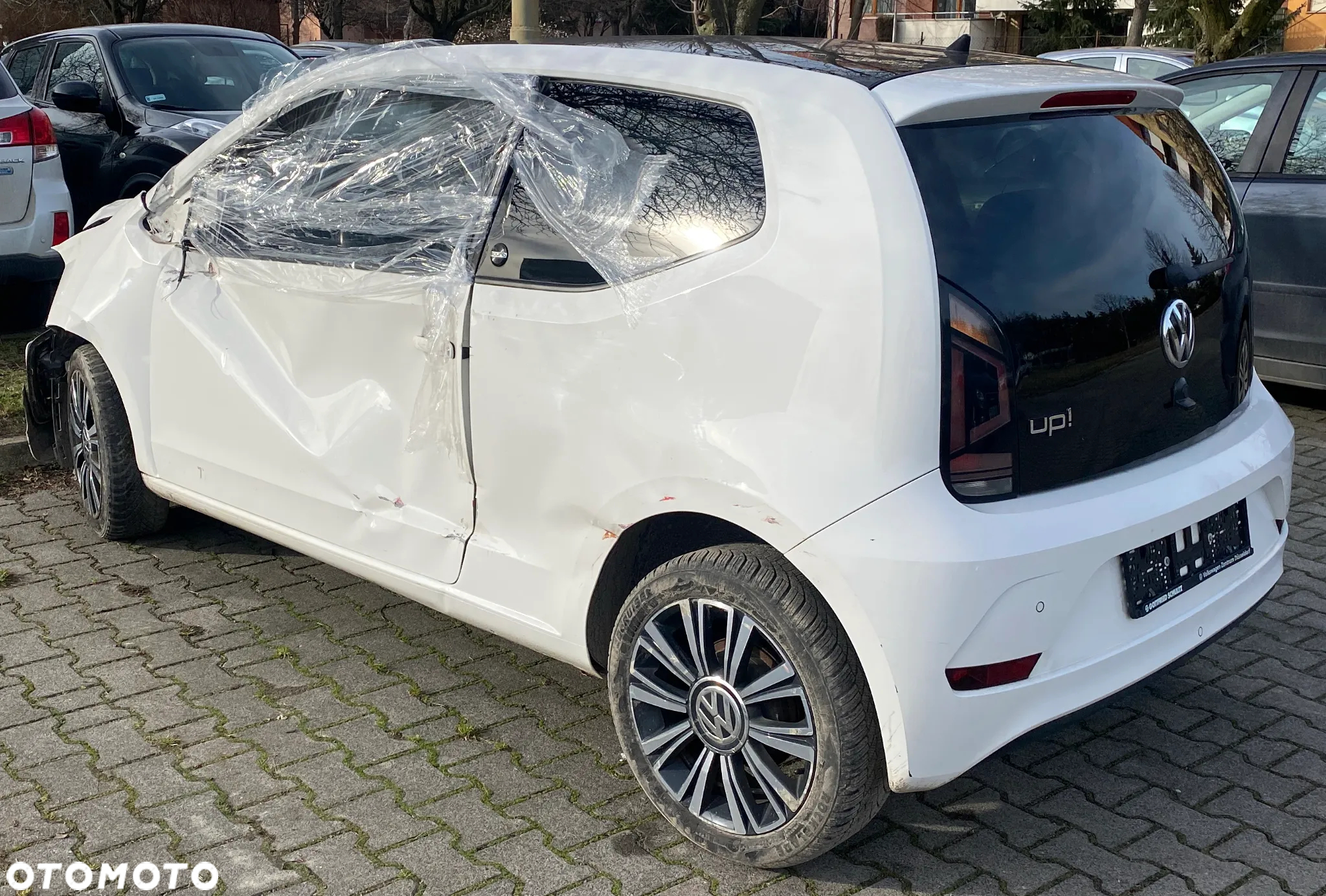 Volkswagen up! sound - 5