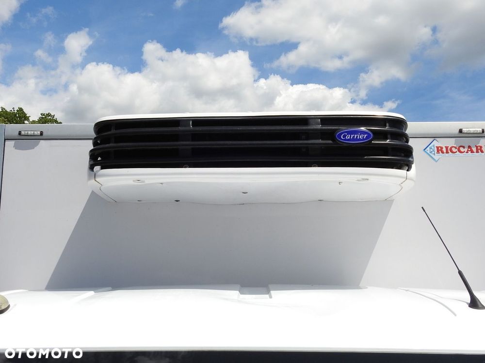 Ford TRANSIT CHŁODNIA KONTENER 0*C ZASILANIE 230V TEMPOMAT KLIMATYZACJA BLIŹNIACZE KOŁA  170KM - 18