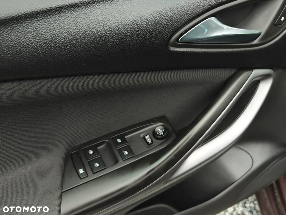 Opel Astra 1.6 CDTI Sport - 13