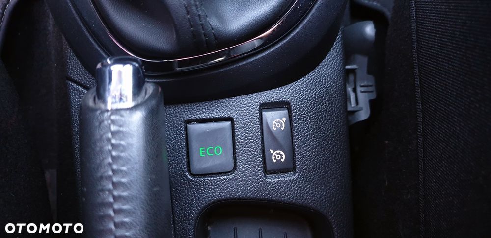 Renault Captur ENERGY TCe 120 Experience - 28
