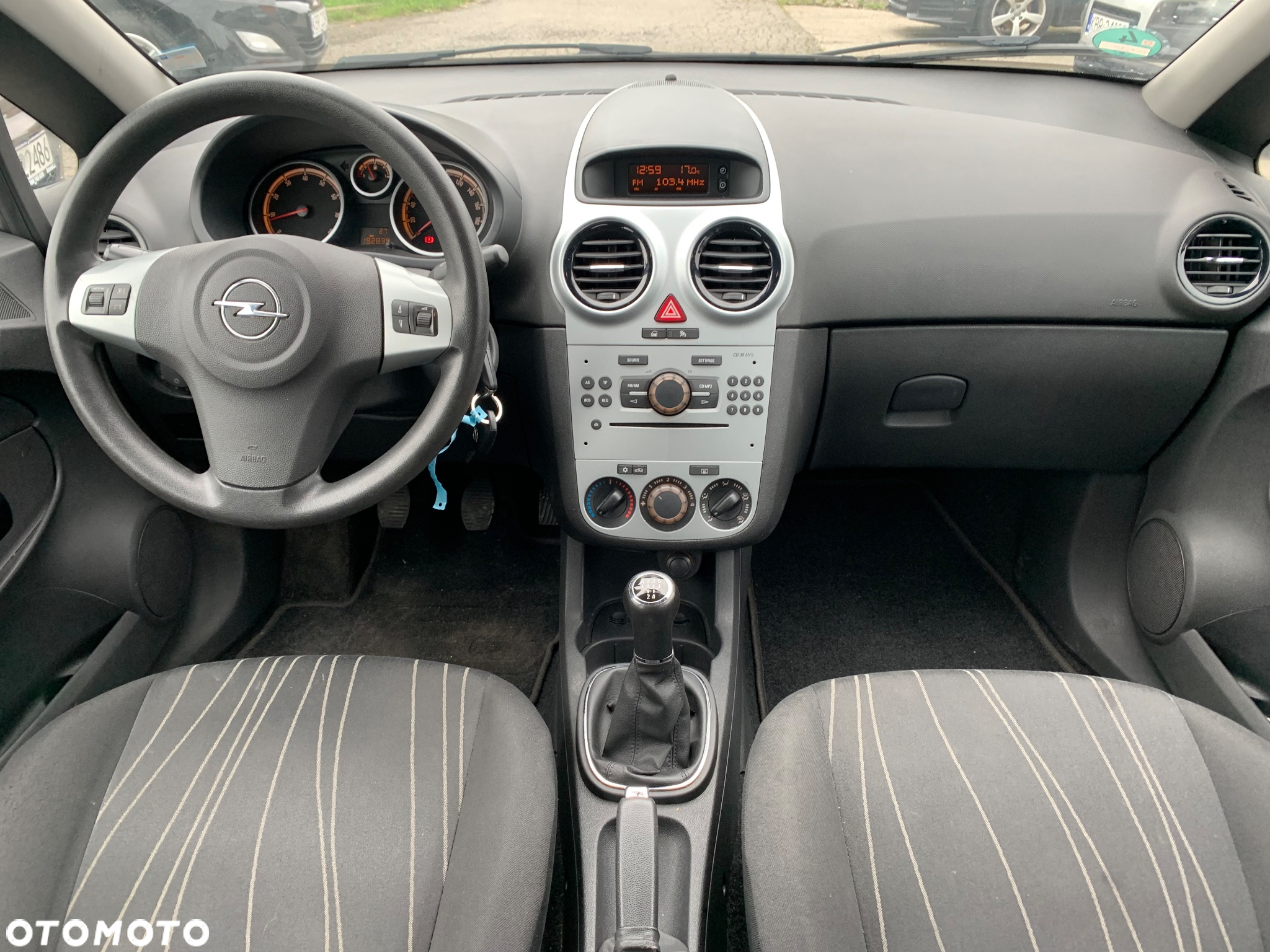 Opel Corsa 1.2 16V Enjoy - 14