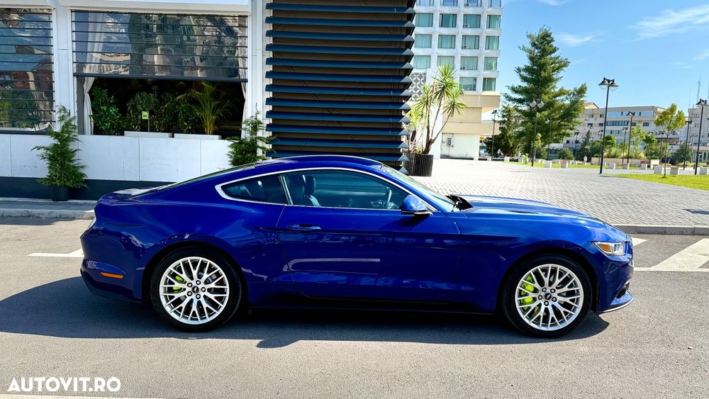 Ford Mustang 2.3 EcoBoost - 16