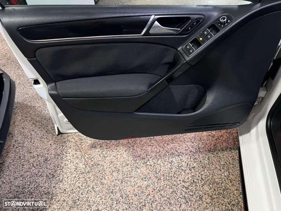 VW Golf 2.0 TDi GTD - 6