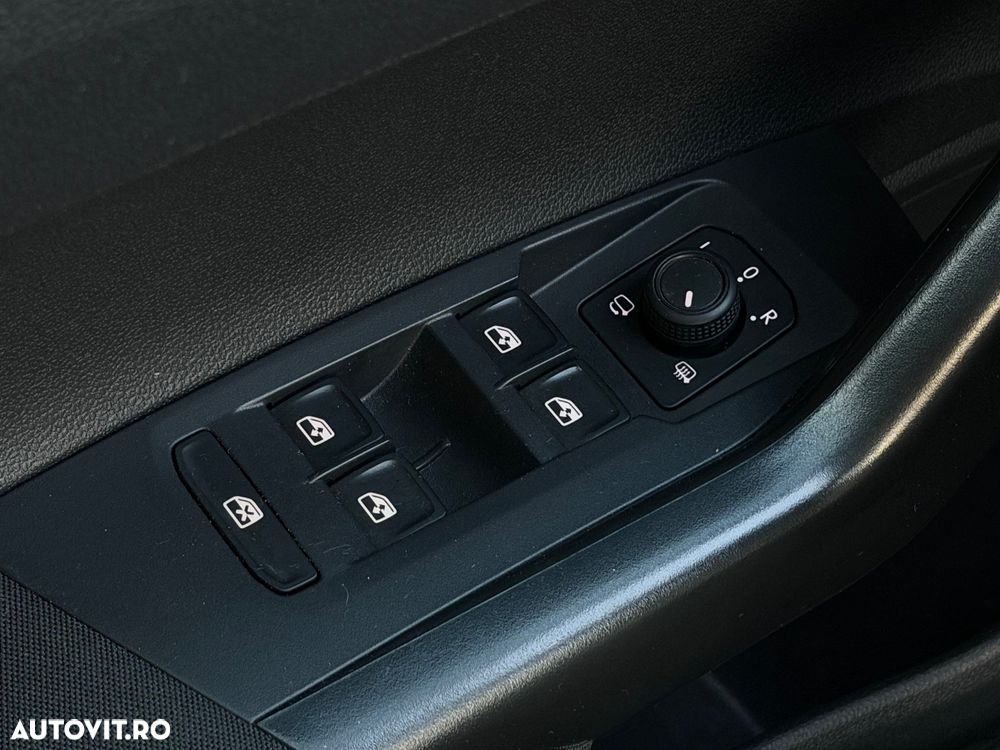 Volkswagen Taigo 1.0 TSI OPF DSG Style - 17